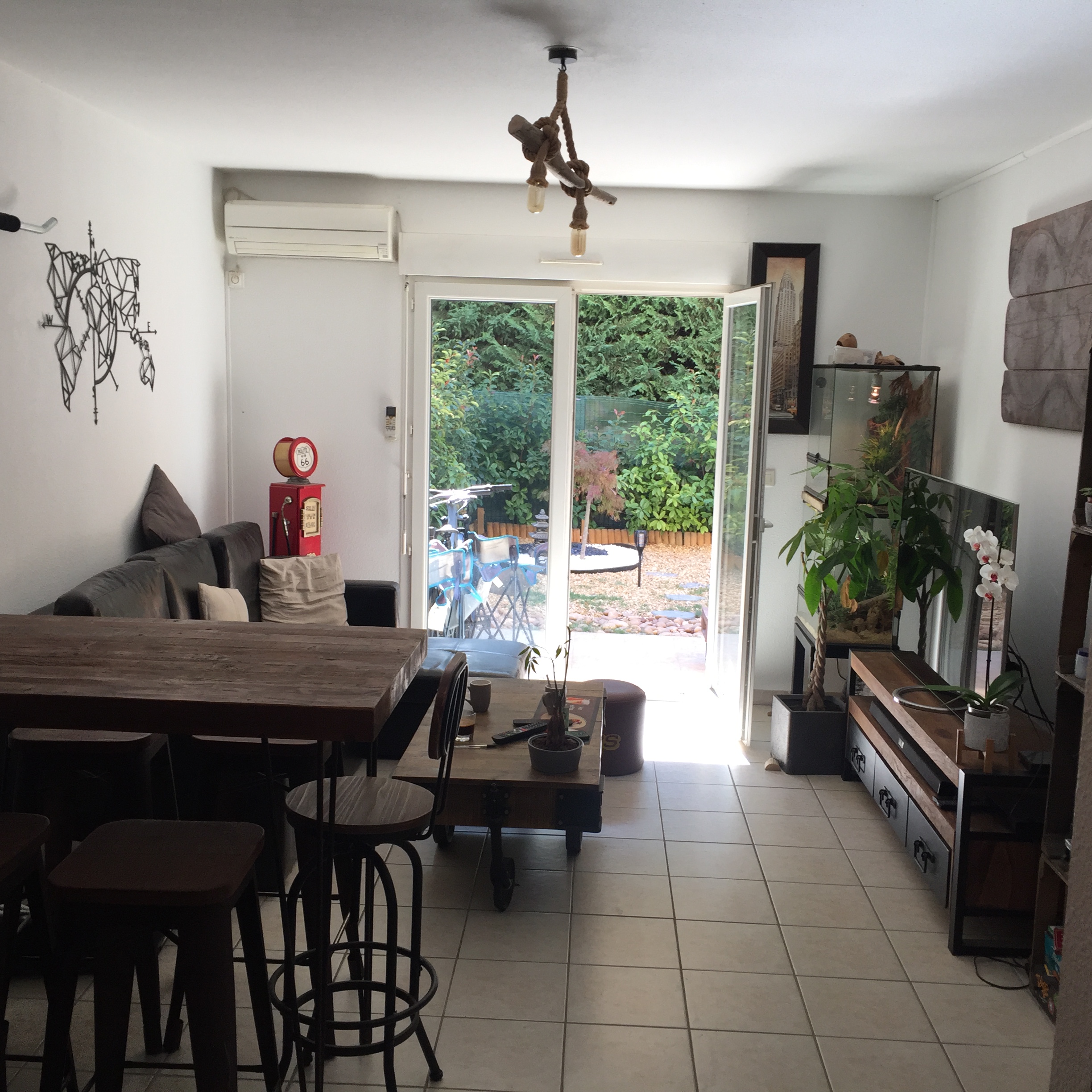 Location APPARTEMENT T2 REZ DE JARDIN TERRASSE 2 PARKINGS
