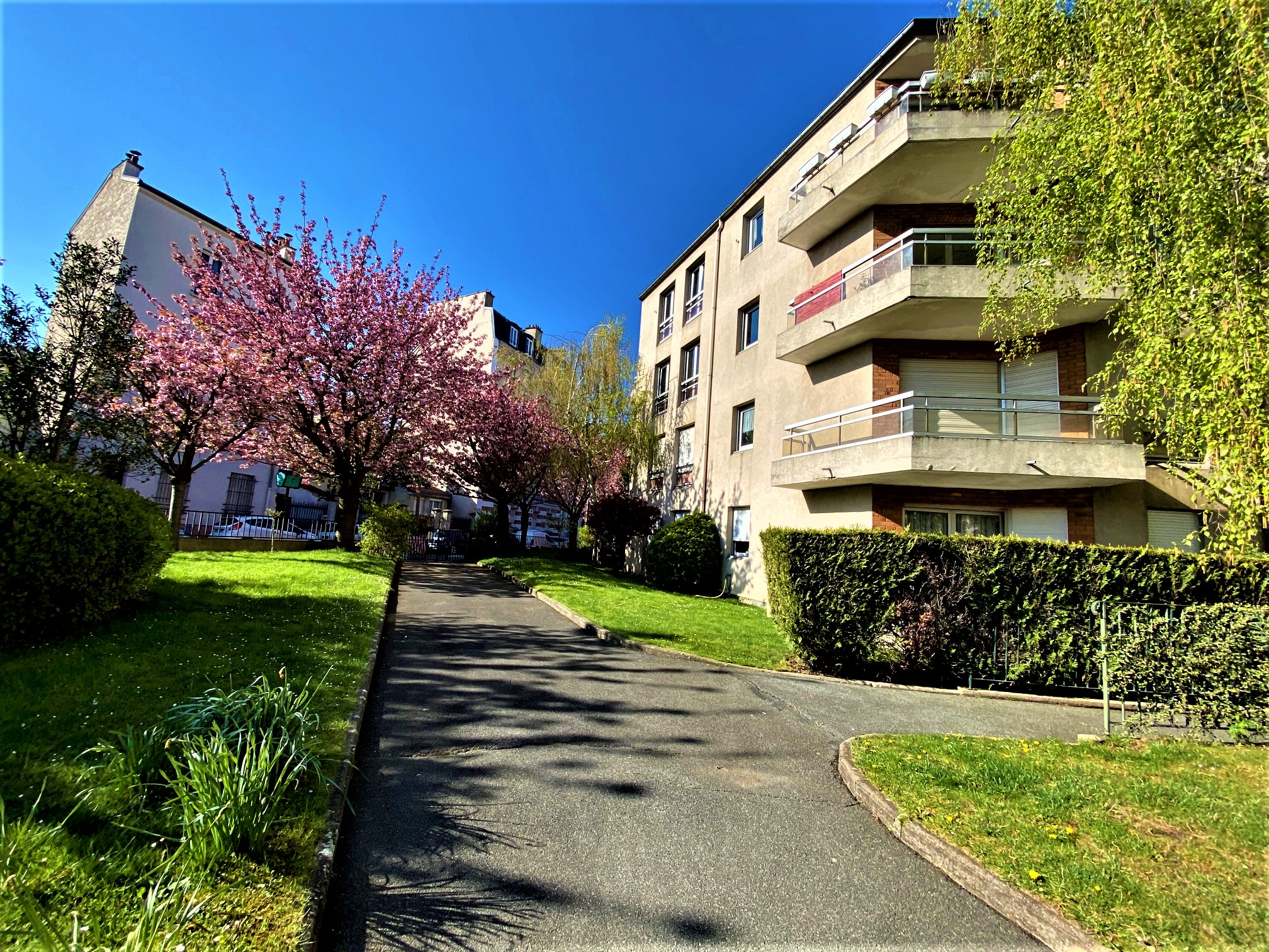Vente KremlinBicêtre (94) appartement 3 eme et dernier étage avec